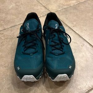 On cloudventure Mens New Cloudtec Evergreen 10.5 Running shoes